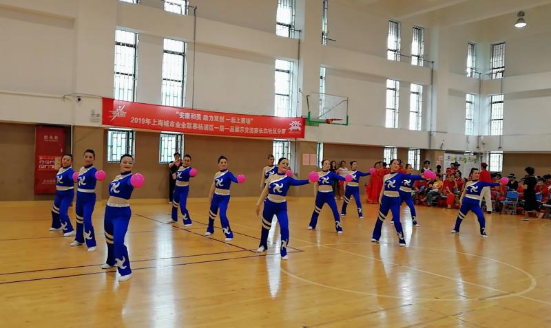 上海市社區(qū)<a href=http://m.taijiali.cn target=_blank class=infotextkey>健身</a>俱樂部