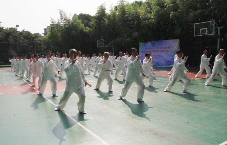 上海市社區(qū)<a href=http://m.taijiali.cn target=_blank class=infotextkey>健身</a>俱樂(lè)部