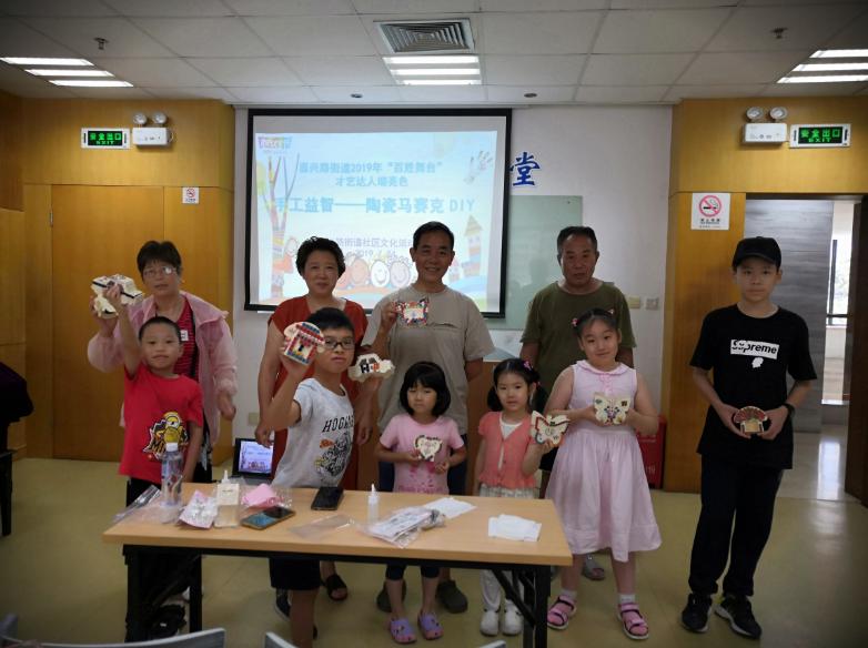 上海市社區(qū)<a href=http://m.taijiali.cn target=_blank class=infotextkey>健身</a>俱樂部 上海市社區(qū)<a href=http://m.taijiali.cn target=_blank class=infotextkey>健身</a>俱樂部