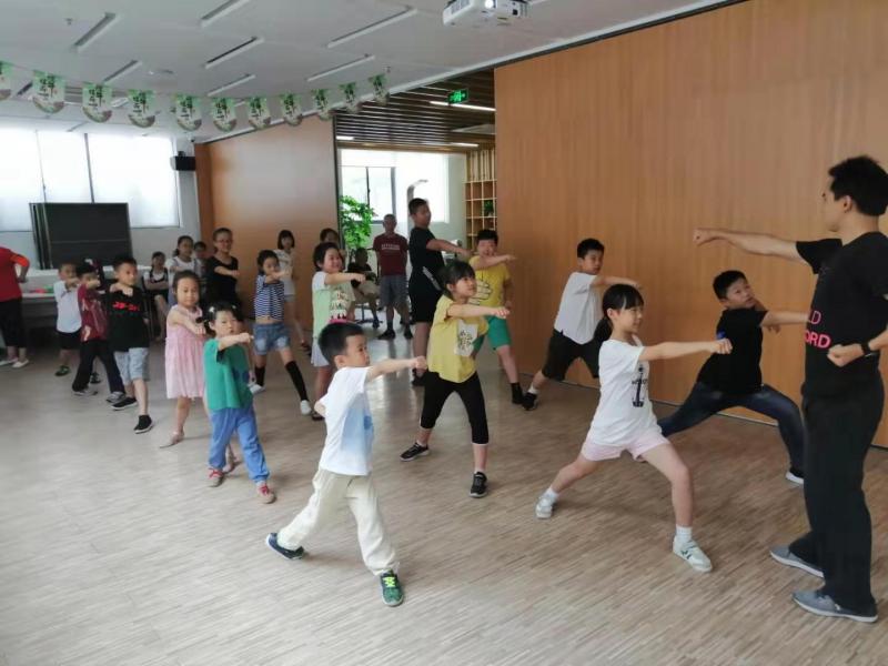 上海市社區(qū)<a href=http://m.taijiali.cn target=_blank class=infotextkey>健身</a>俱樂部