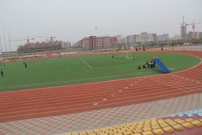 北京交通大學(xué)黃驊分校4*4<a href=http://m.taijiali.cn target=_blank class=infotextkey>塑膠跑道</a>工程實(shí)例