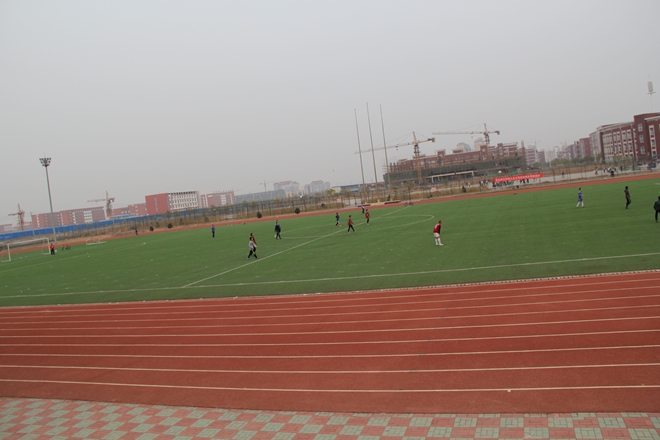 北京交通大學(xué)黃驊分校4*4<a href=http://m.taijiali.cn target=_blank class=infotextkey>塑膠跑道</a>工程實(shí)例