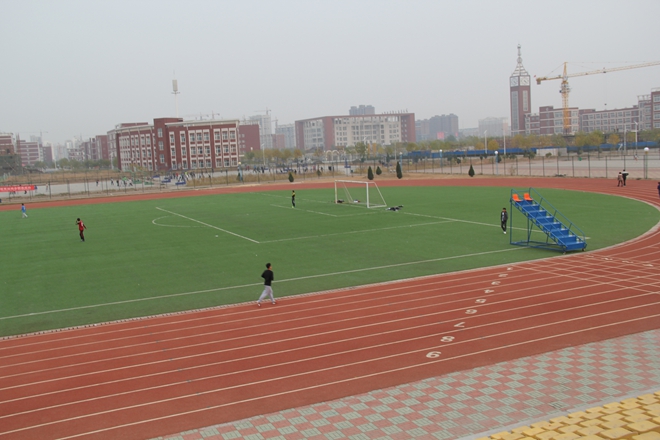 北京交通大學(xué)黃驊分校4*4<a href=http://m.taijiali.cn target=_blank class=infotextkey>塑膠跑道</a>工程實(shí)例