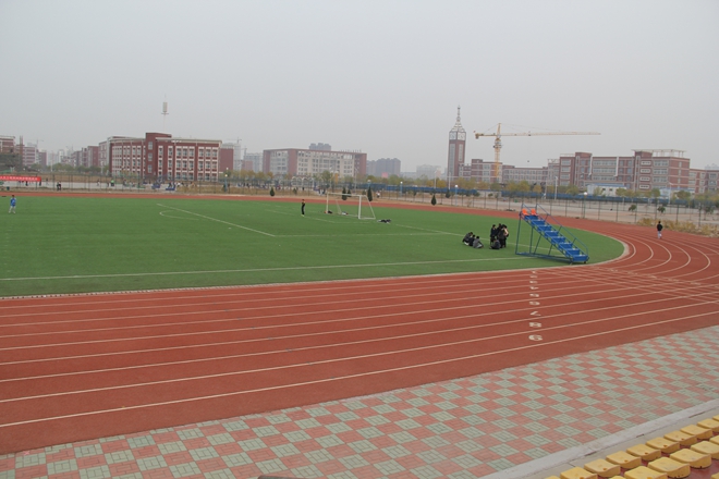 北京交通大學(xué)黃驊分校4*4<a href=http://m.taijiali.cn target=_blank class=infotextkey>塑膠跑道</a>工程實(shí)例