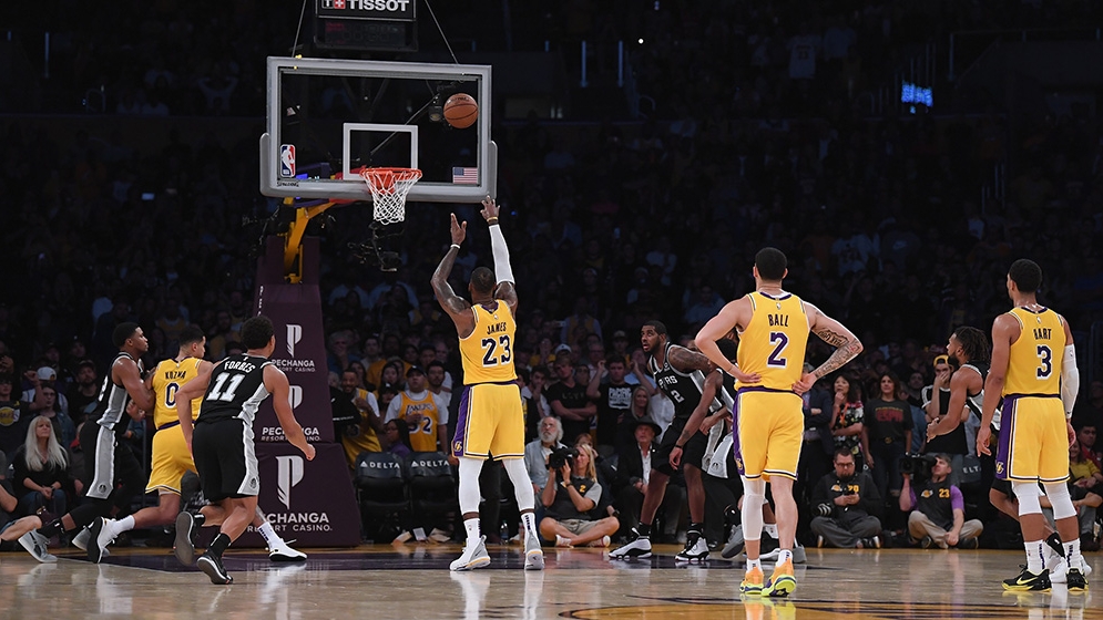 【NBA】這都行？湖人因罰球太少向聯(lián)盟申訴