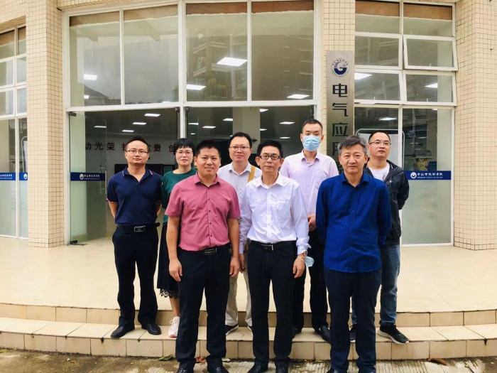 深入高校和企業(yè)調(diào)研 ，對接行業(yè)需求共促專業(yè)建設(shè)