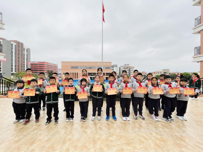 雅正鴉崗：用好學(xué)習(xí)強(qiáng)國，凝聚奮進(jìn)力量