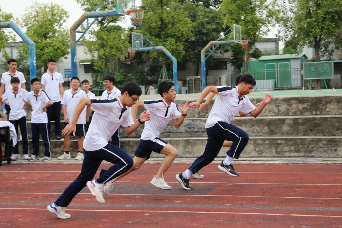 運動強體魄 體測展風(fēng)采