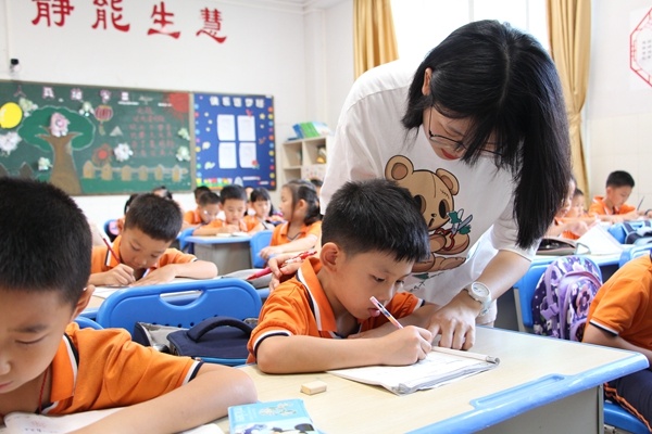 開(kāi)發(fā)區(qū)中心小學(xué)：托管到位，服務(wù)暖心
