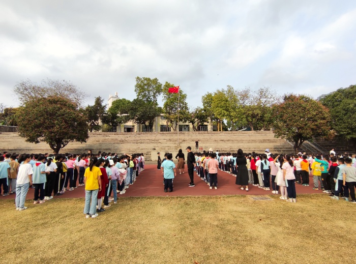 常練消防逃生疏散，掌握消防安全知識(shí)