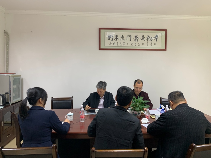 調(diào)研指導(dǎo)，推進(jìn)示范校建設(shè)
