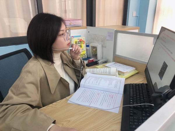 C:UsersAdministratorDesktop?2年新聞發(fā)布月、【修改稿】書香潤心靈，交流促成長——記順德區(qū)第一場中小學(xué)心理教師讀書分享會.docx/u3010修改稿】書香潤心靈，交流促成長——記順德區(qū)第一場中小學(xué)心理教師讀書分享會.files/u8c03整大小 image003.jpg