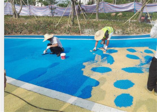 EPDM<a href=http://m.taijiali.cn target=_blank class=infotextkey>塑膠跑道</a>