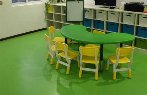 幼兒園<a href=http://m.taijiali.cn target=_blank class=infotextkey>塑膠跑道</a>
