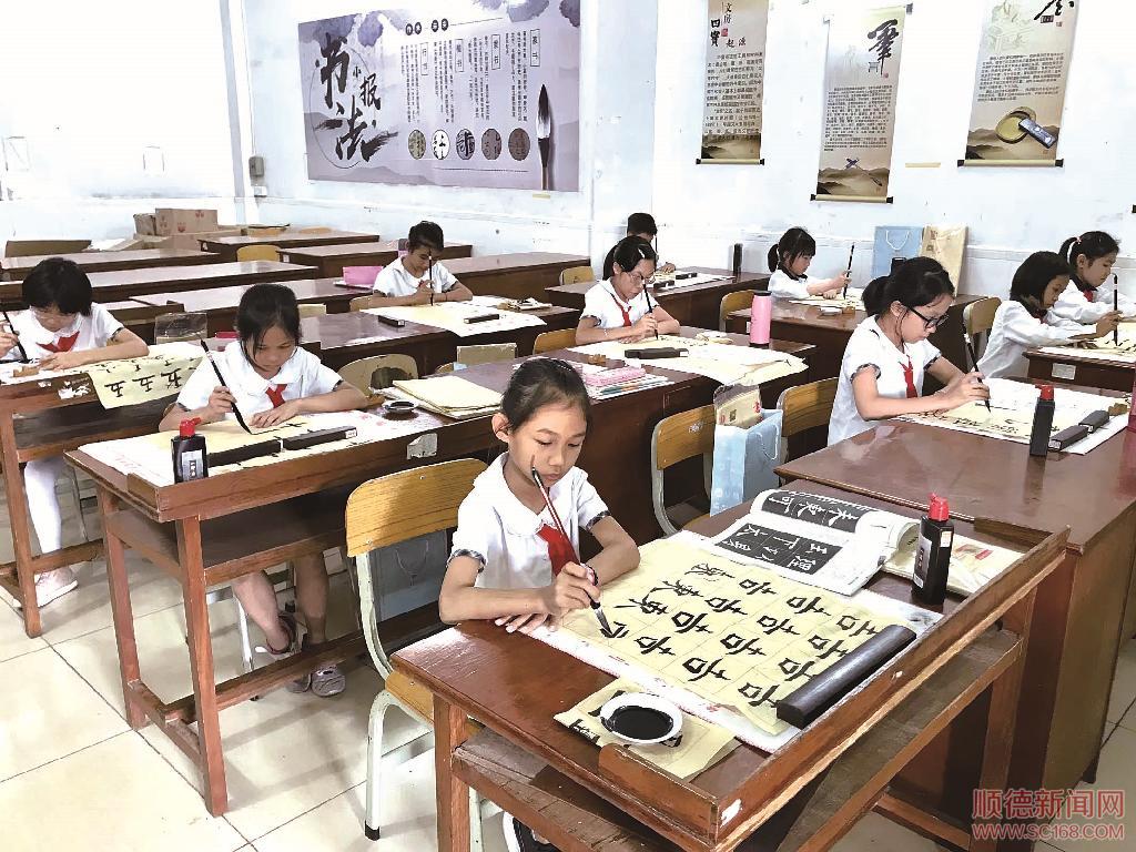 黨建引領(lǐng)，社團(tuán)活動(dòng)全員參與