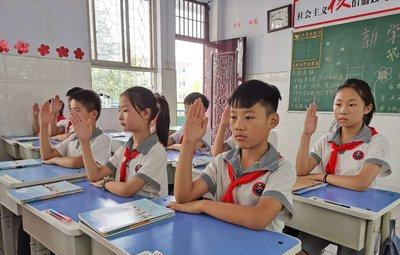 教育部正式宣布：中小學(xué)將迎來(lái)“大語(yǔ)文”改革，家長(zhǎng)：早該這么做了
