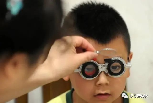 中小學生近視率反彈，再次敲響近視防控的警鐘！