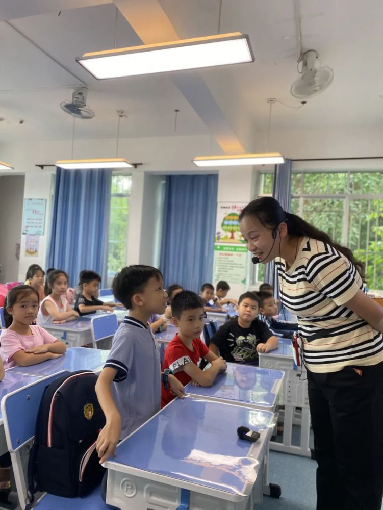 南寧一小學開設“本土白話”課程，引發(fā)熱議！