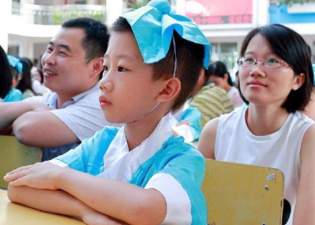 小學(xué)1年級新生家長，拒絕課后延時服務(wù)，原因很現(xiàn)實與收費無關(guān)