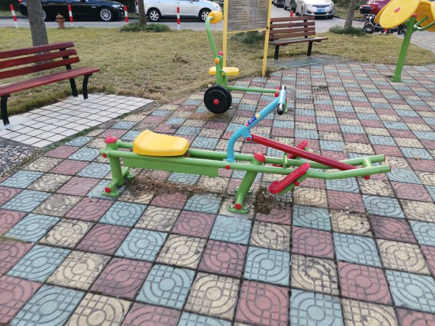 劃船器