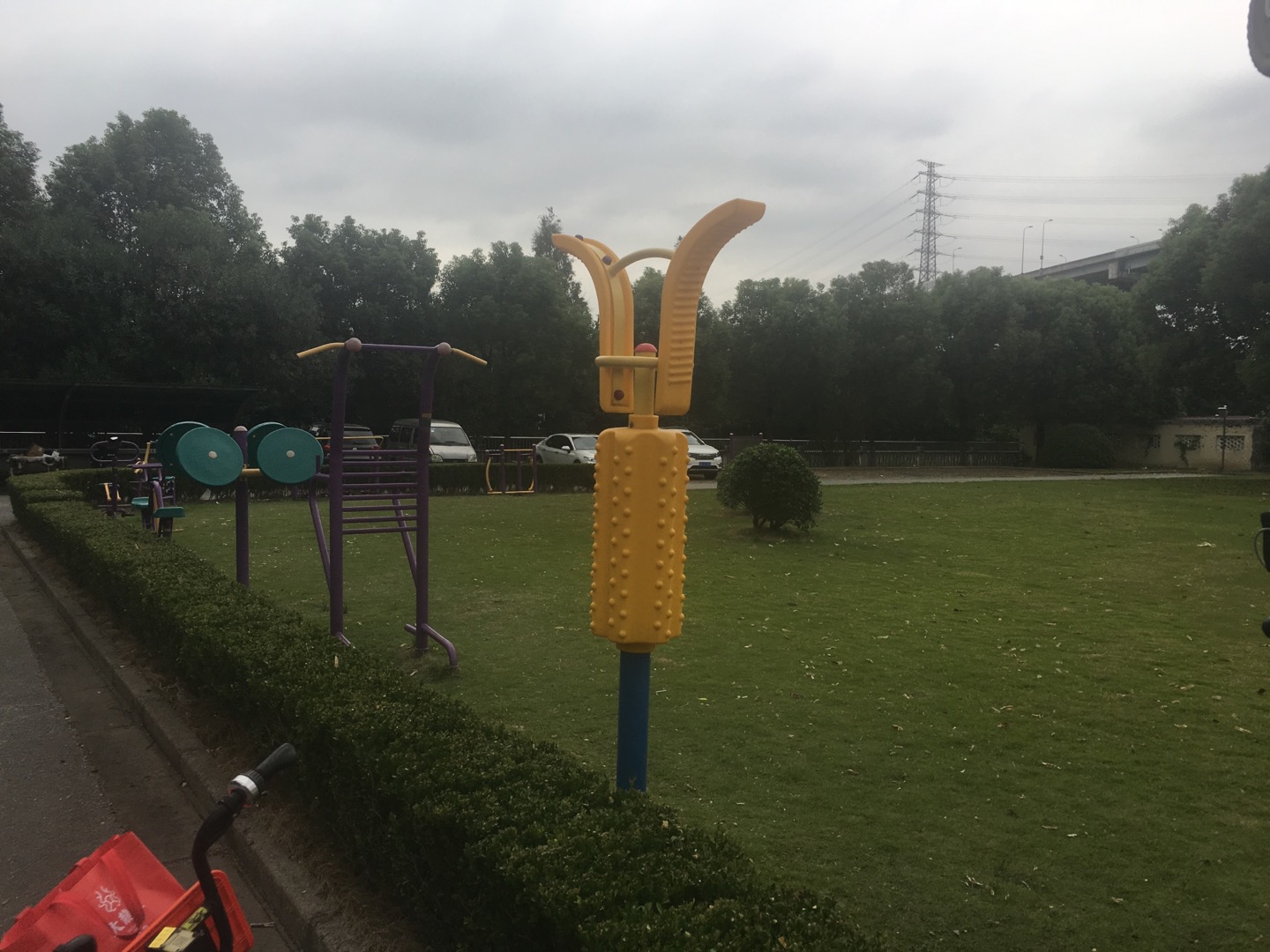 場(chǎng)東公寓健身點(diǎn)