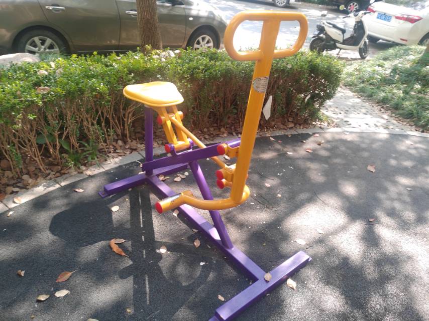 騎馬機