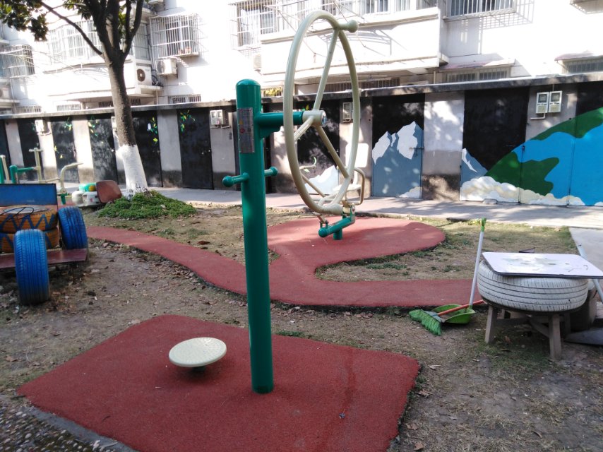 轉(zhuǎn)輪扭腰器