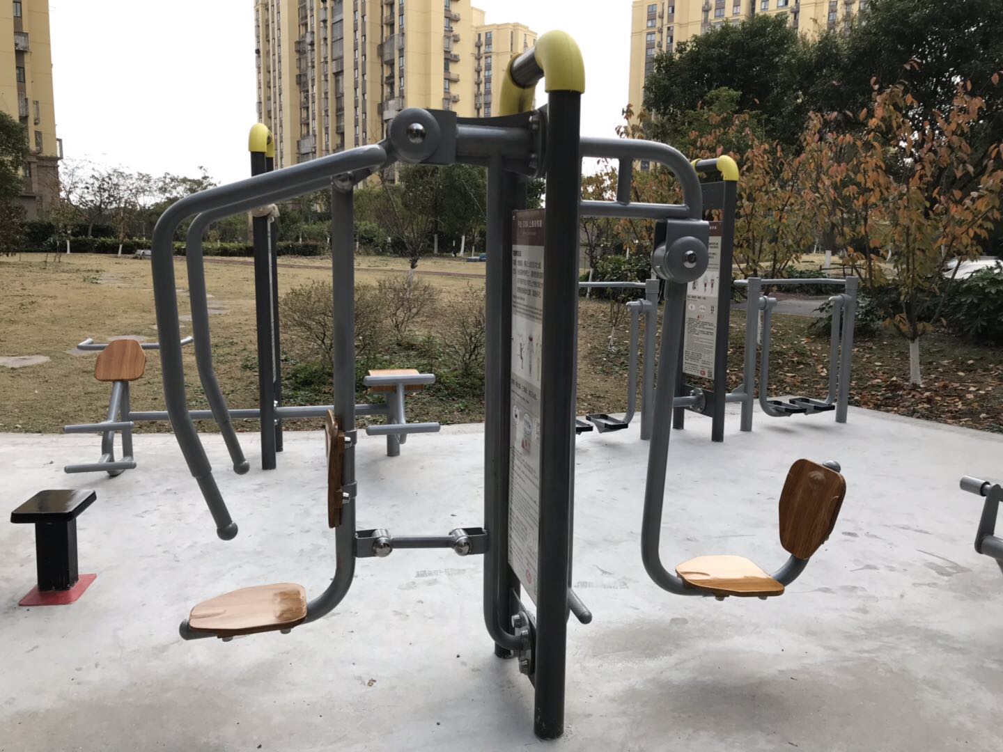 上肢訓(xùn)練器