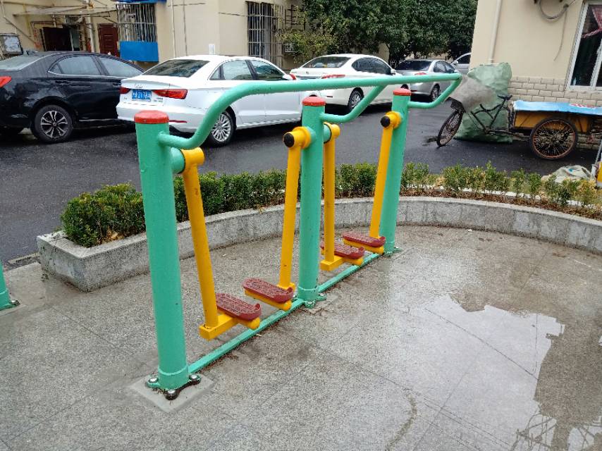 兩聯(lián)漫步機(jī)