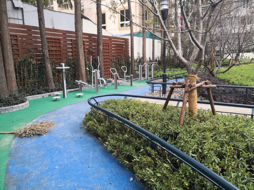 靜安區(qū)大寧路街道大二居委健身點(diǎn)（大寧路181弄）