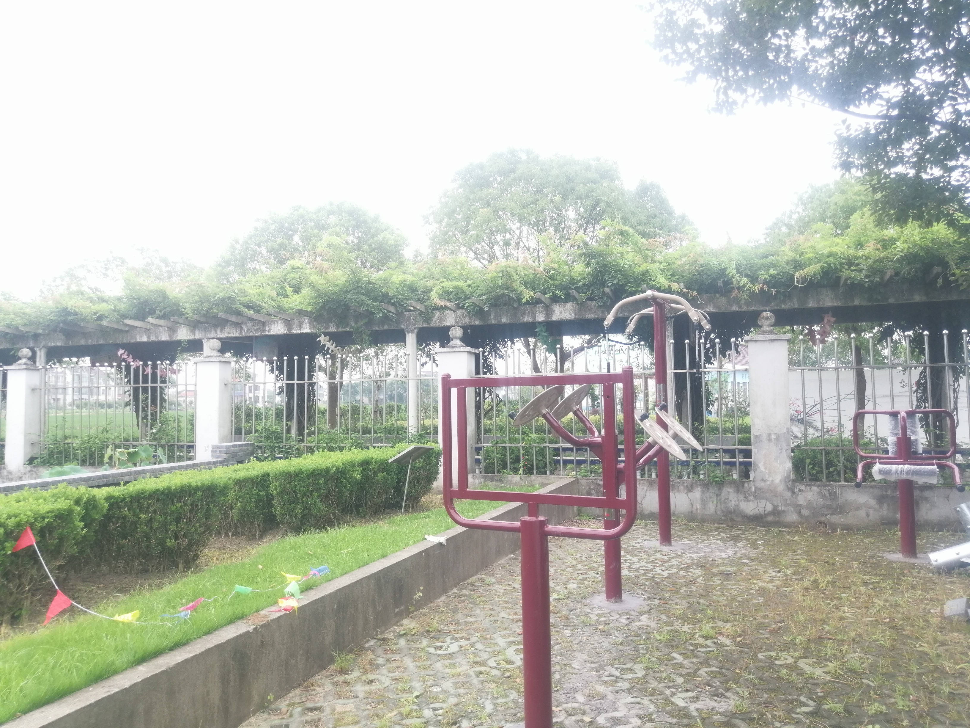 亭北村健身點(diǎn)