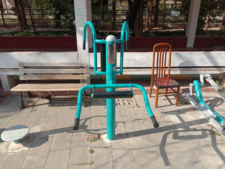 腰背按摩器
