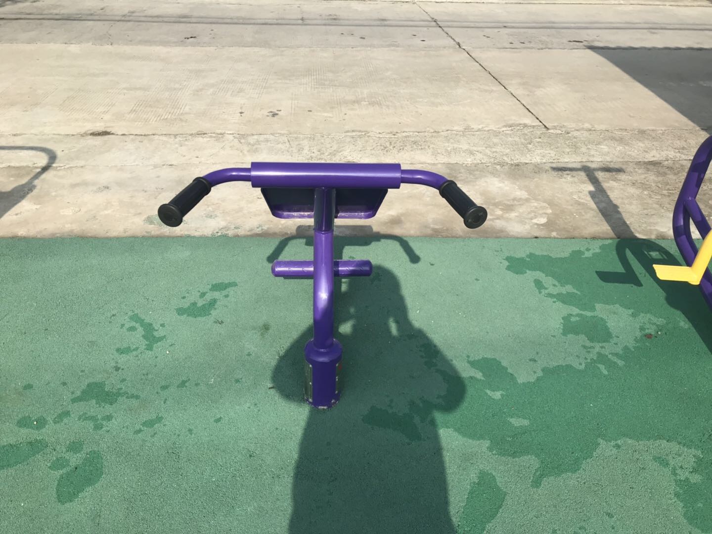 背肌訓(xùn)練器