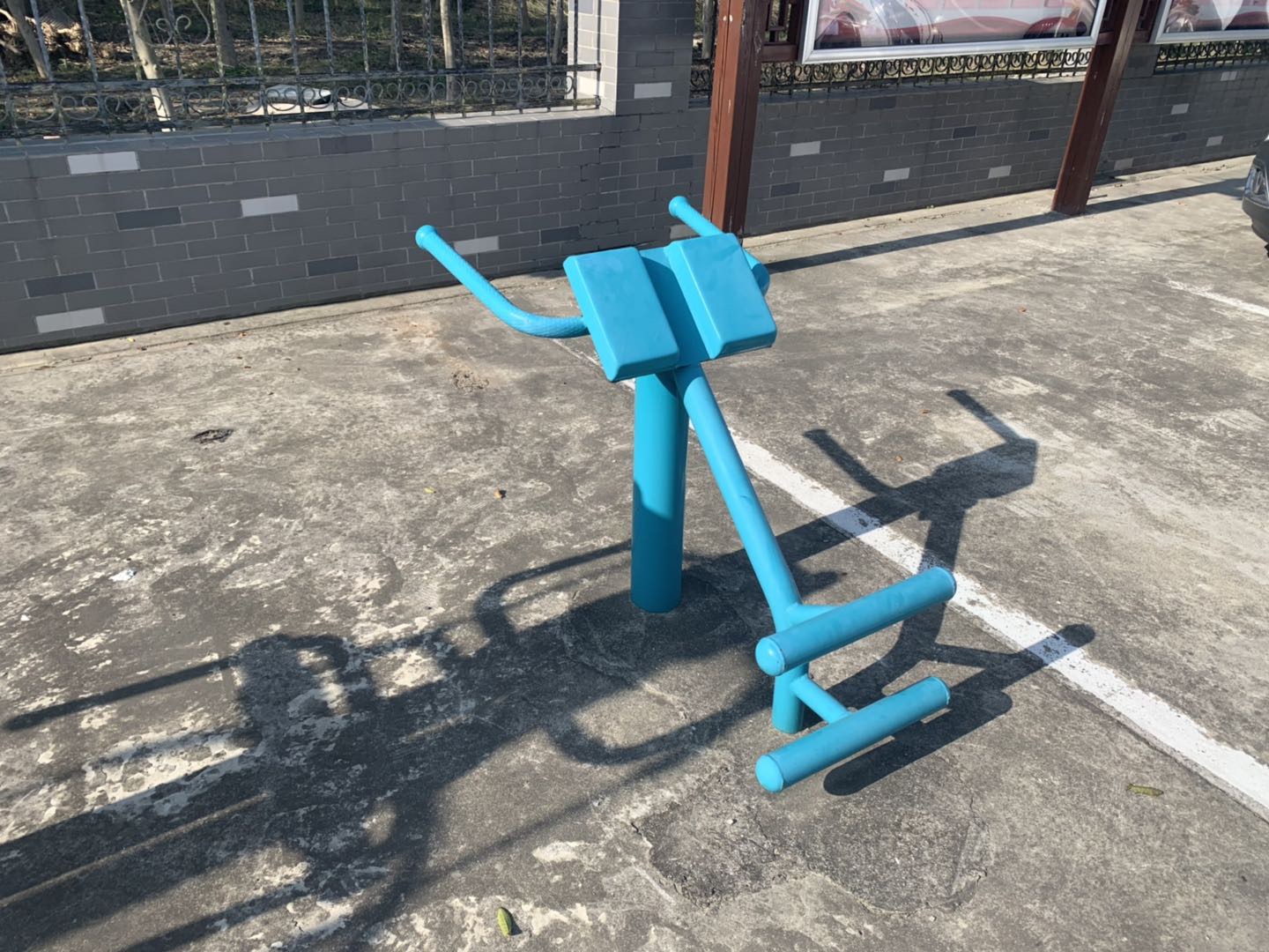 背肌訓(xùn)練器