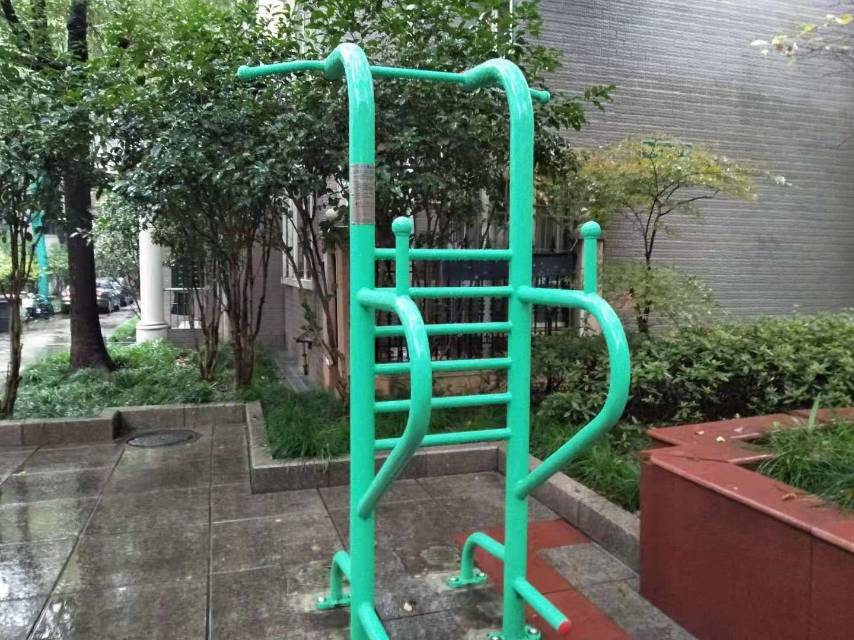 多功能鍛煉器