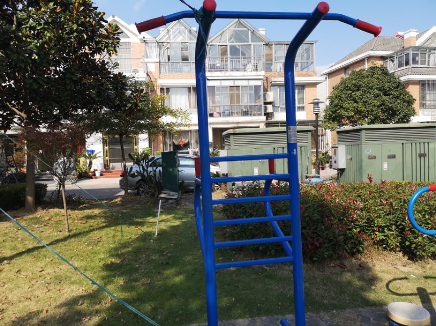 多功能訓(xùn)練器