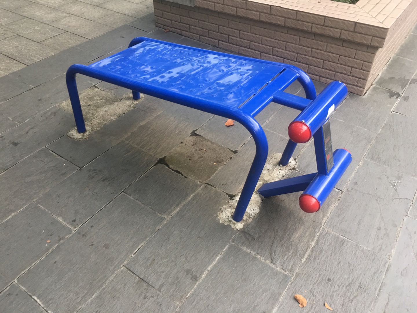 仰臥起坐板