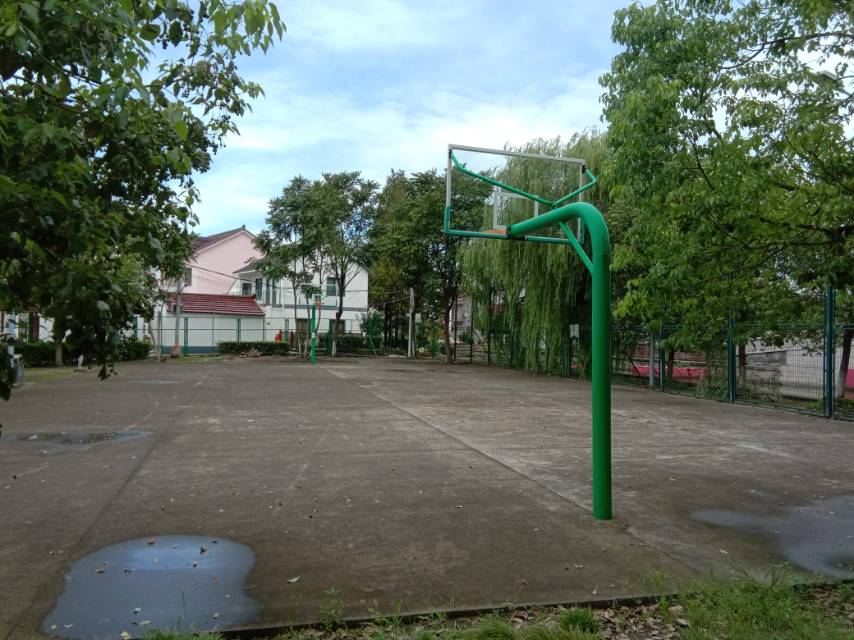 蔡浜村籃球場(chǎng)