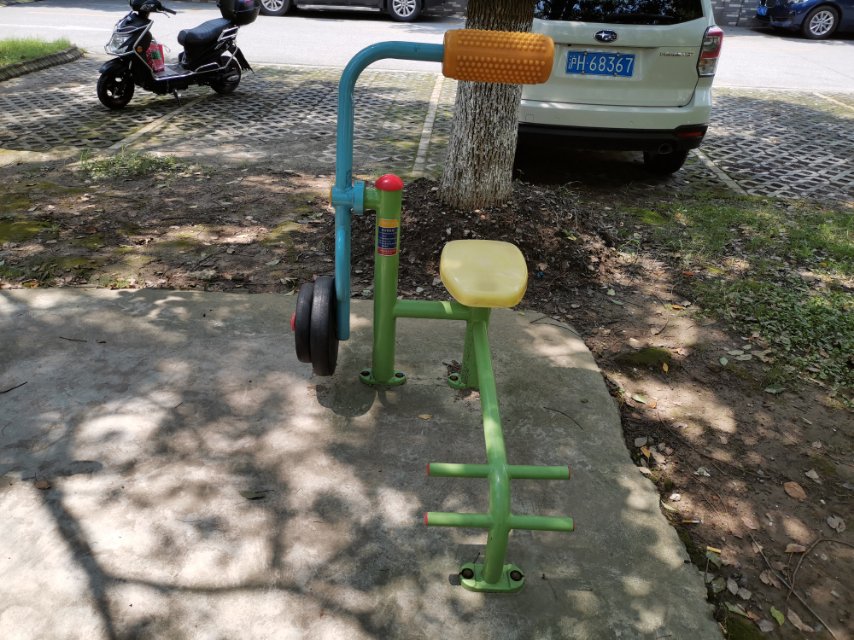 腹背鍛煉器