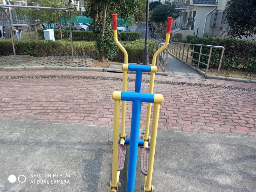 單人漫步器