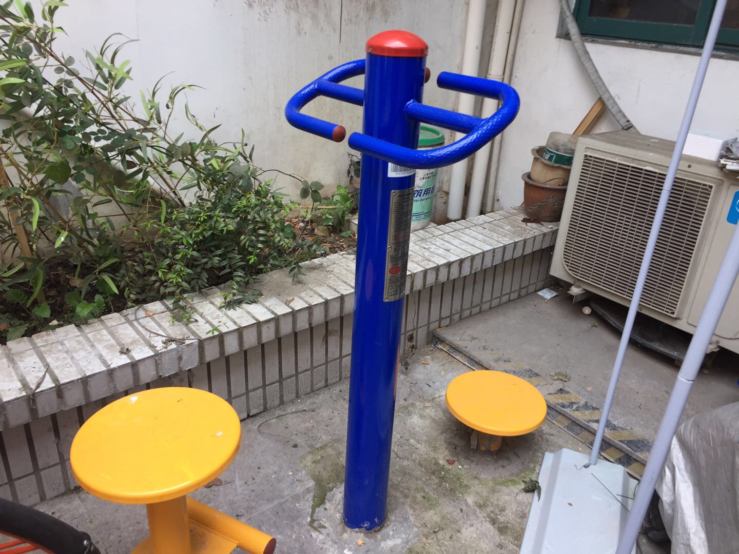 雙位扭腰器