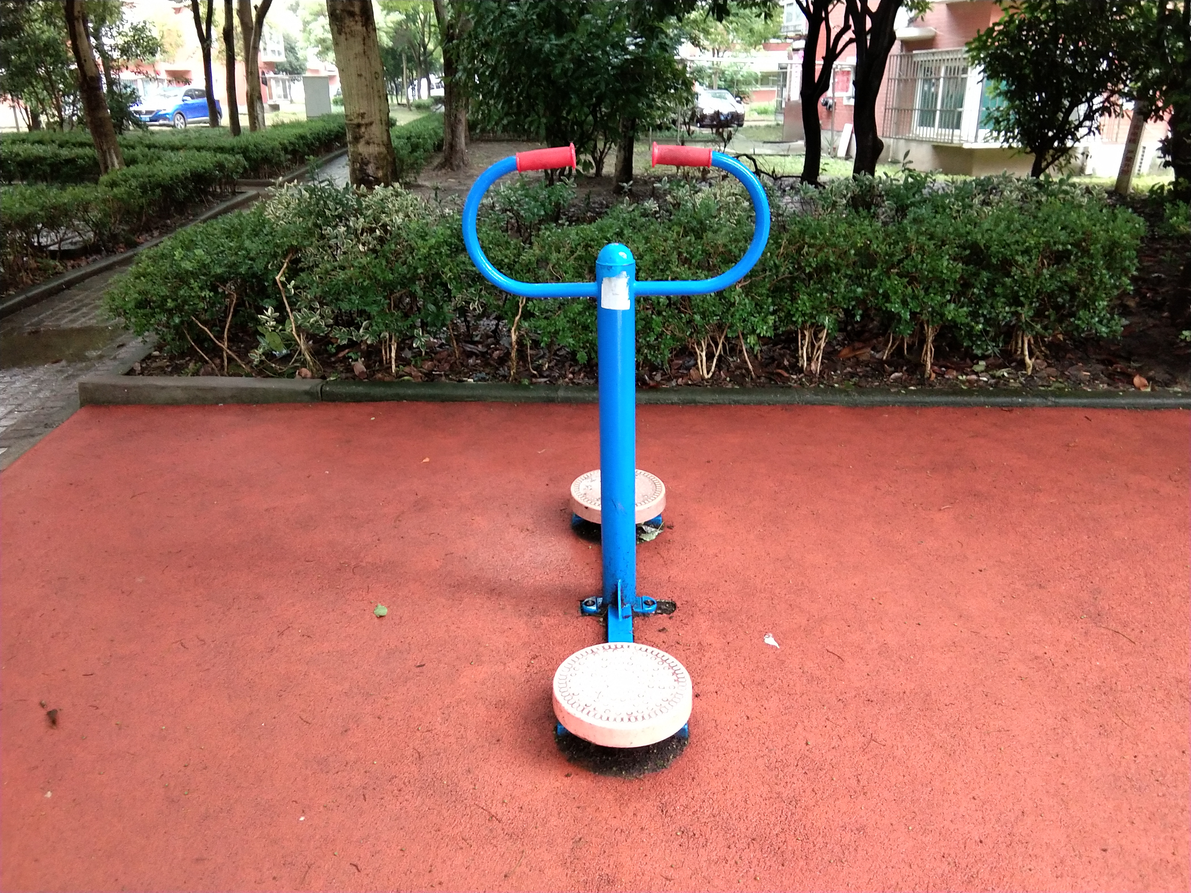 扭腰器