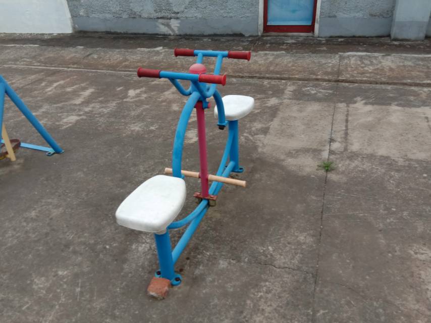 下肢鍛煉器