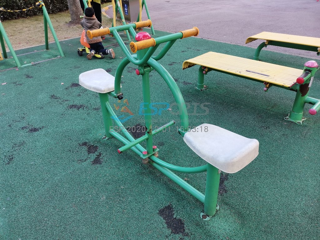 下肢康復器