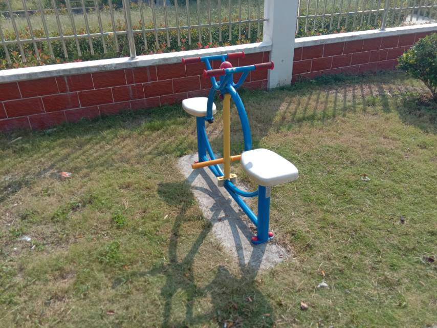 下肢康復器