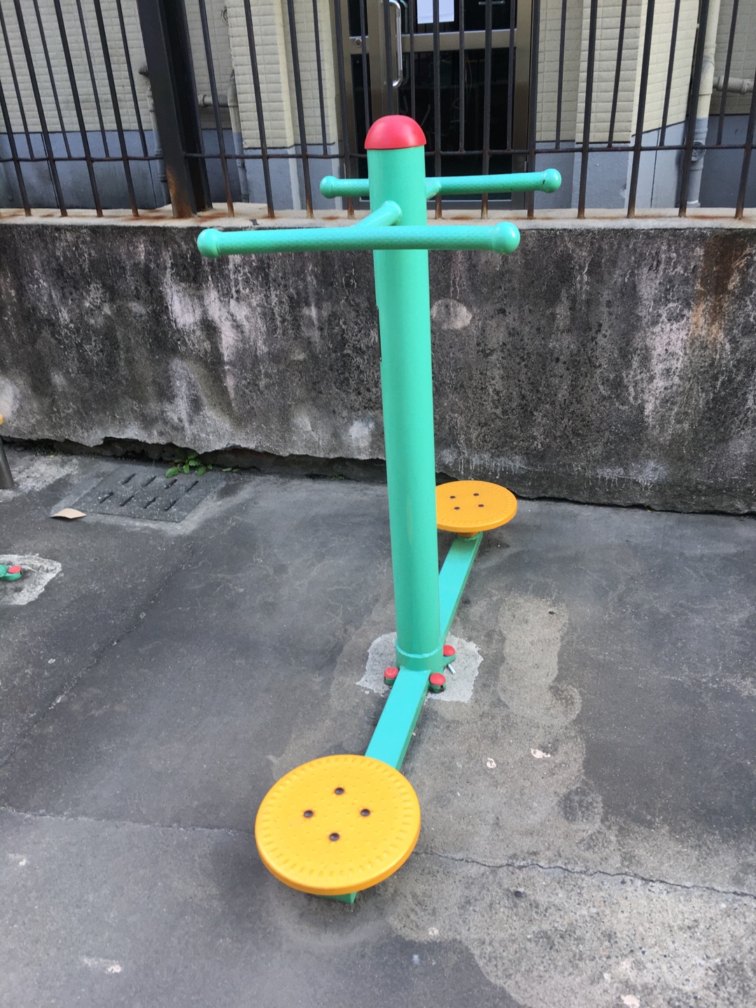 雙位扭腰器
