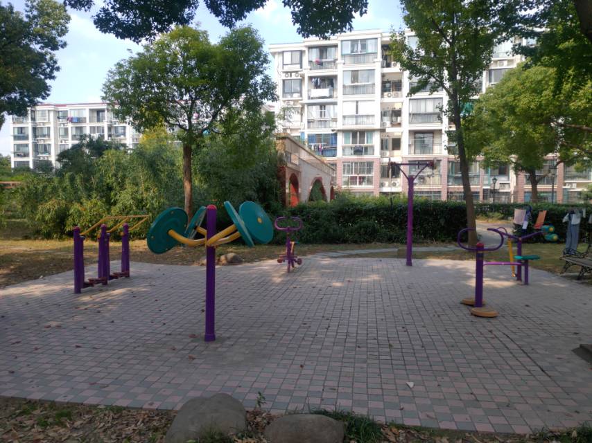 凌六居委市民益智健身苑點(diǎn)