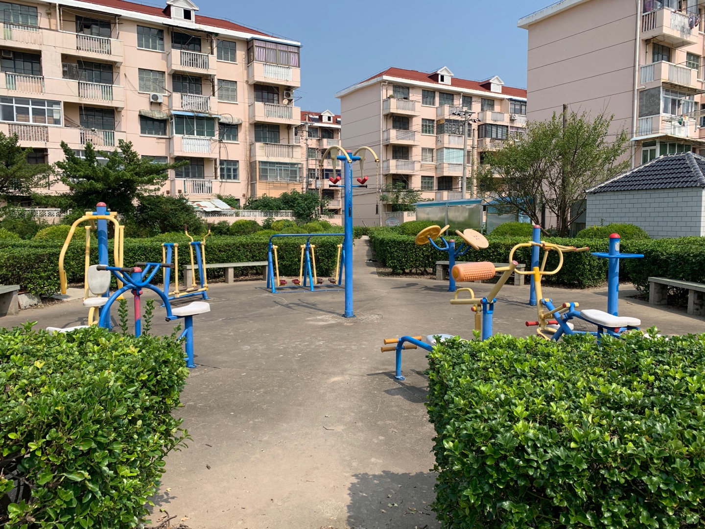 東平鎮(zhèn)前進新村海燕新村健身點