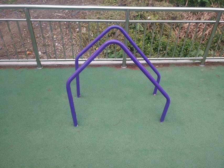 俯臥撐架
