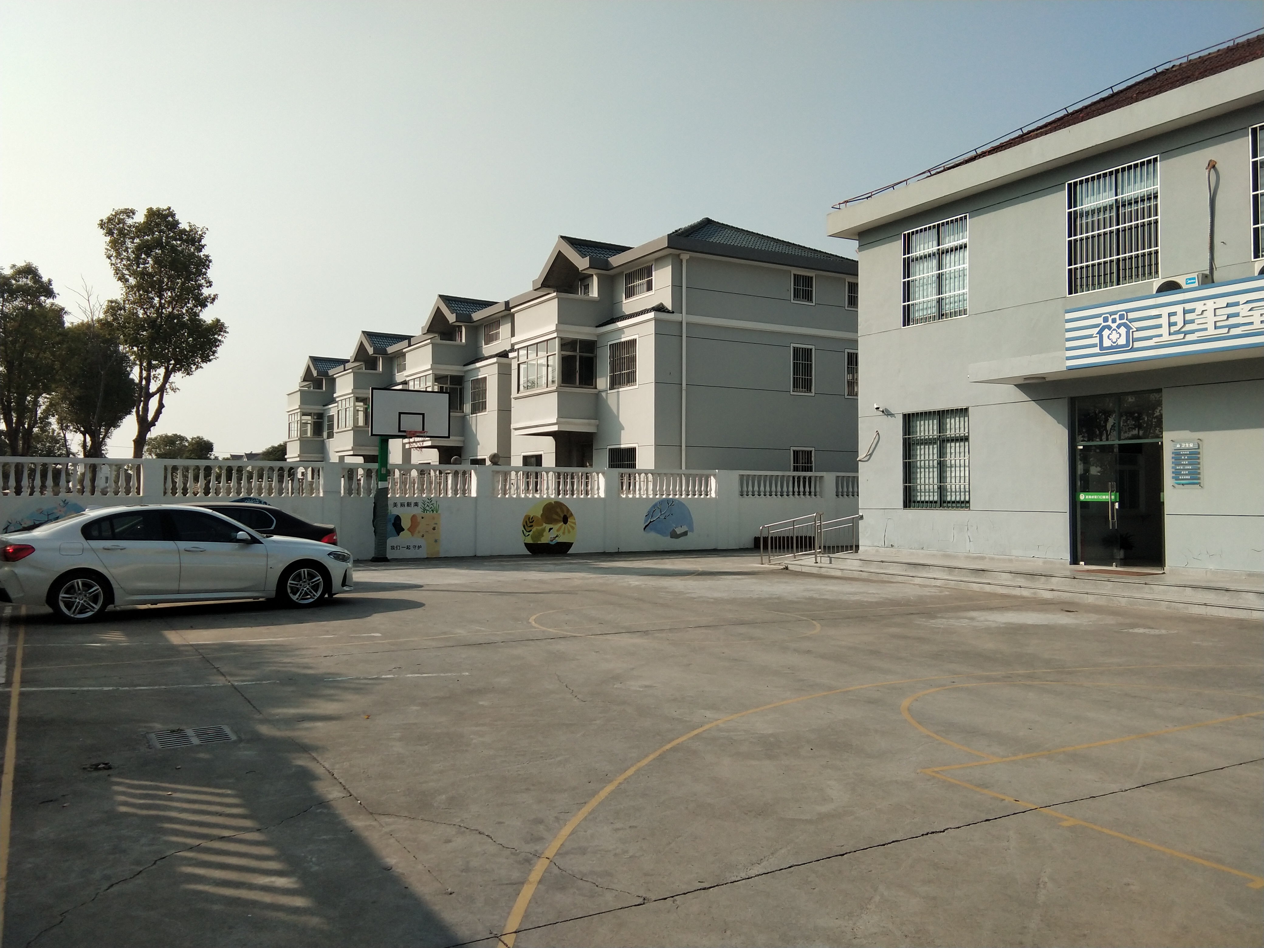 新南村籃球場